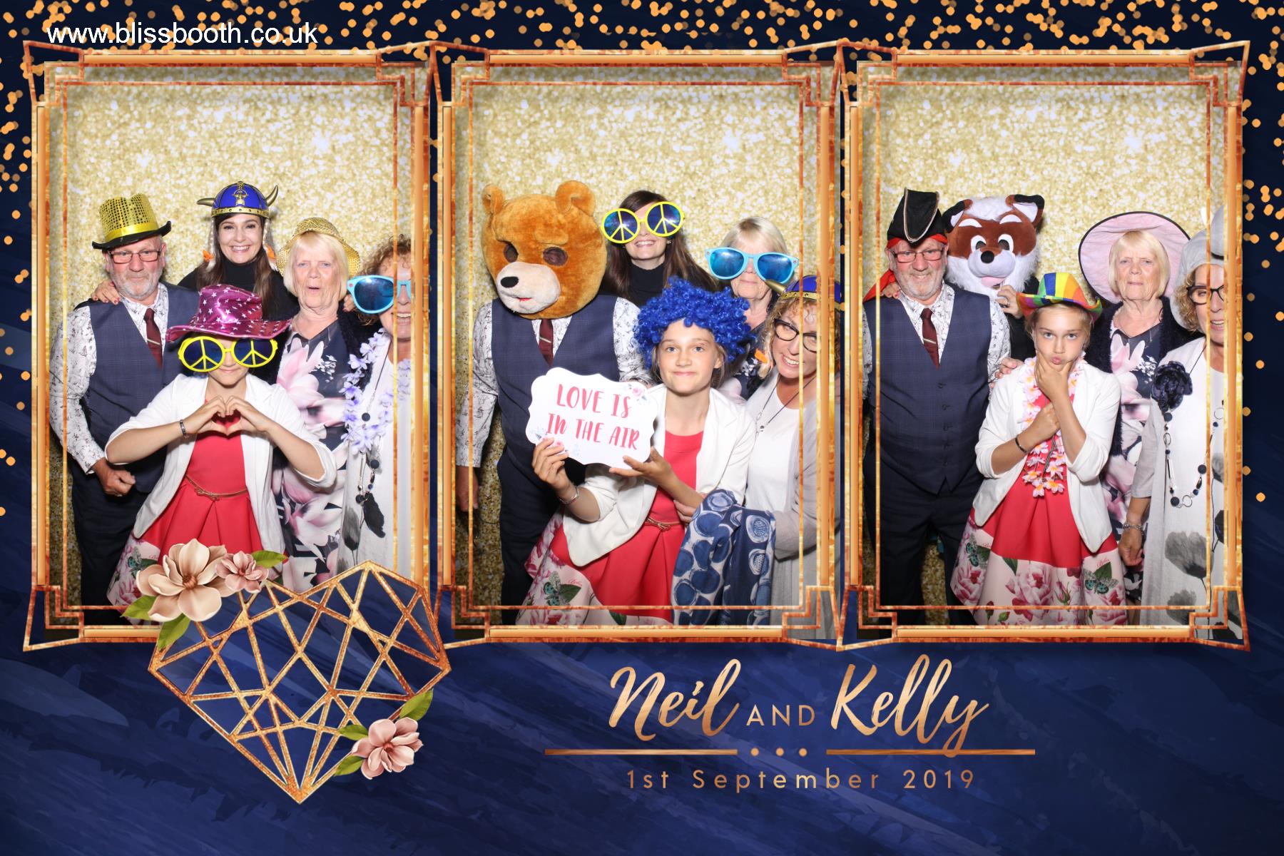 Neil and Kelly | View more photos from the event at gallery.blissbooth.co.uk/u/BlissBooth/Neil-and-Kelly